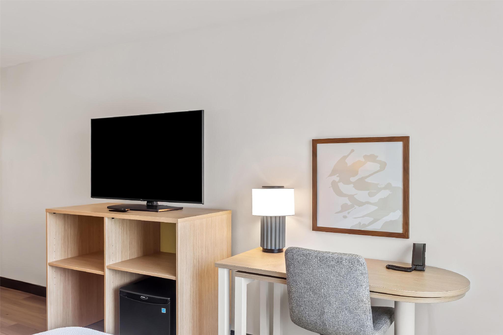 Spark by Hilton Oak Forest I-57 写真