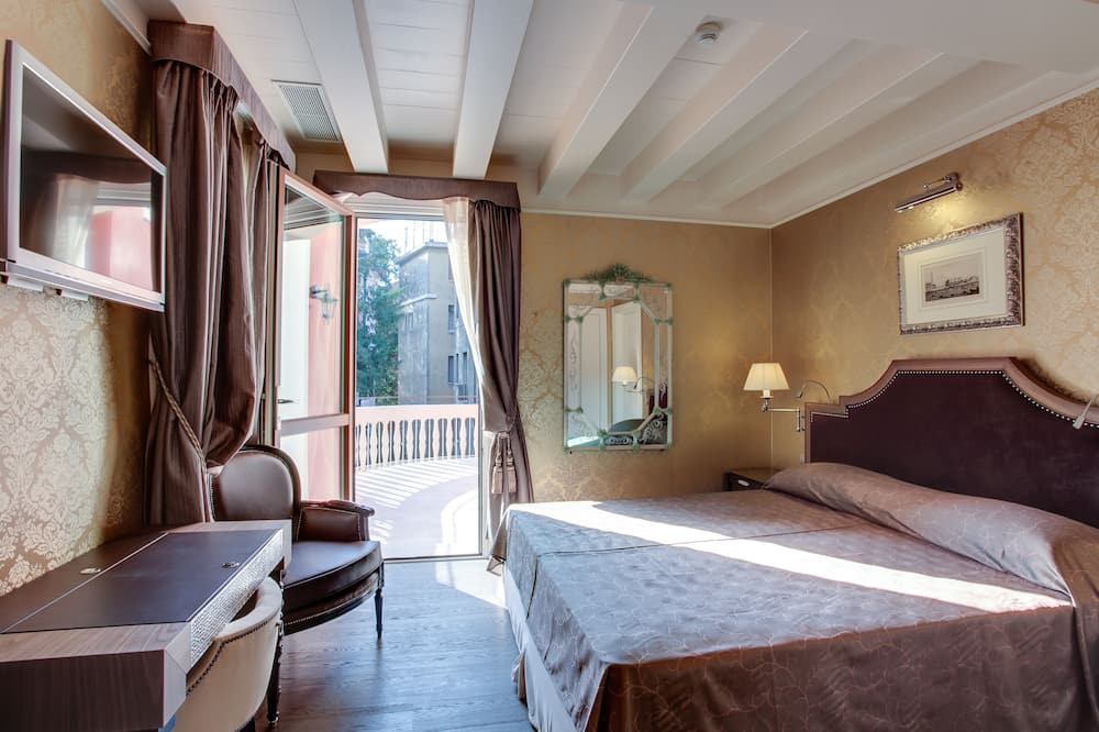 ホテル モレスコ 写真