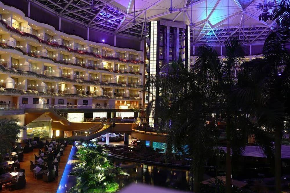 サハラ スター ホテル 写真