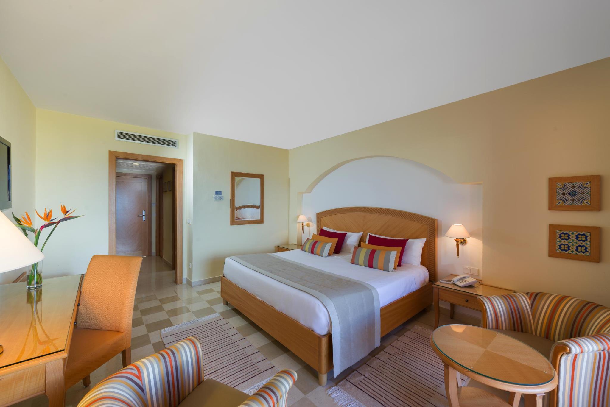 シュタイゲンベルガー カンタウィ ベイ 写真