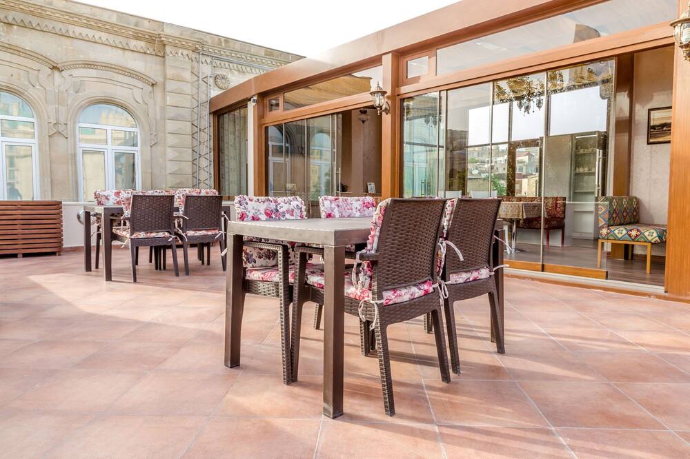 Ruma Old Gates Hotel ex Premier Old Gates 写真