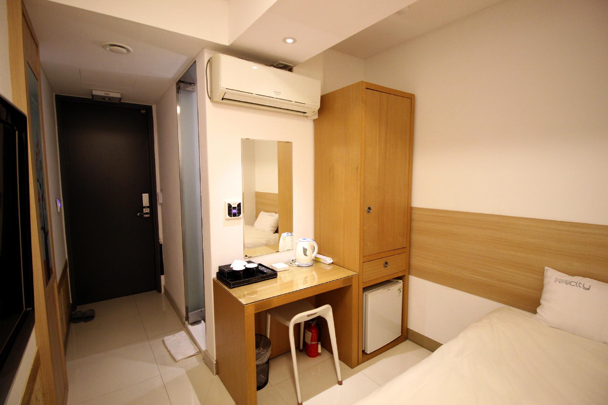 ホテル アイリーン シティ 写真