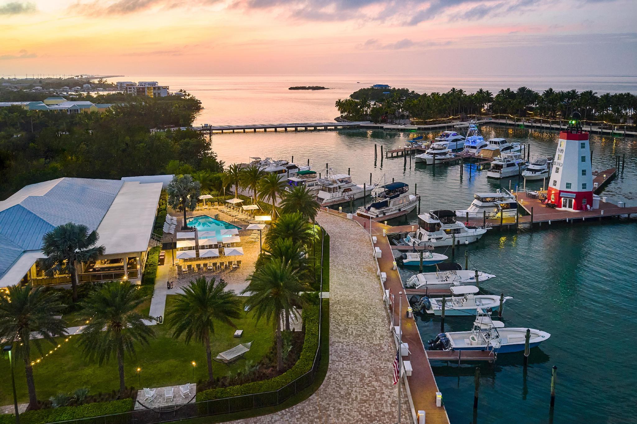 Faro Blanco Resort Marathon Florida Keys, Curio by Hilton 写真