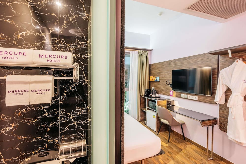 メルキュール シンガポール ティルウィット 写真