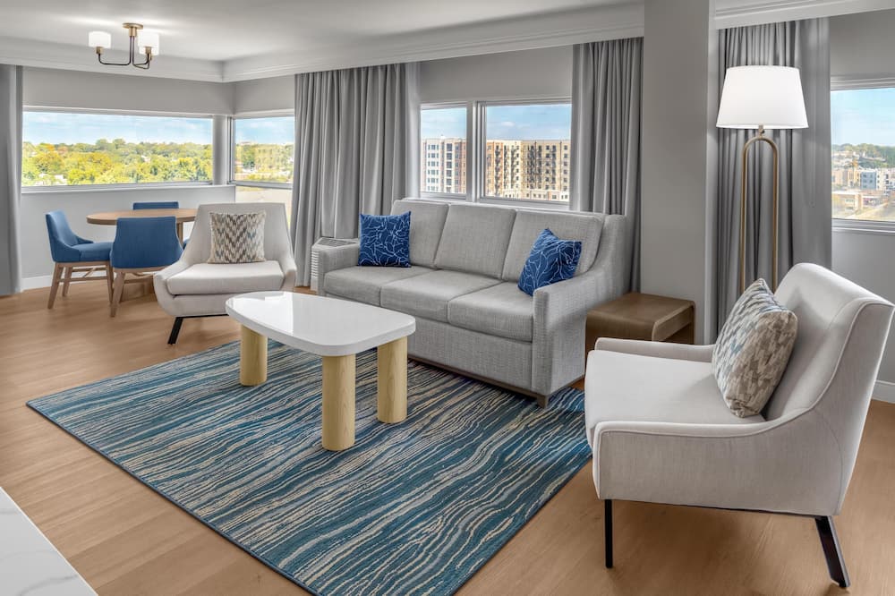 ダブルツリー バイ ヒルトン サウス ベンド 写真