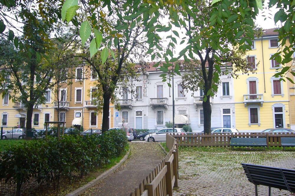 ホテル アスプロモンテ 写真