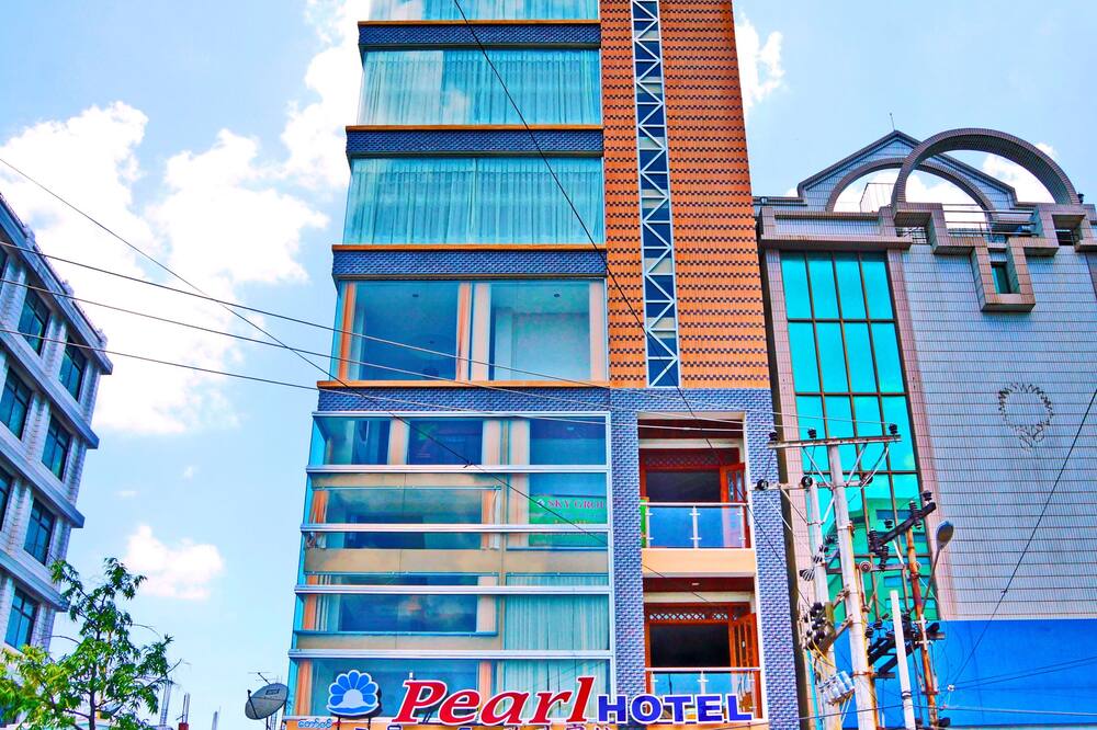 ロイヤル パール ホテル 写真