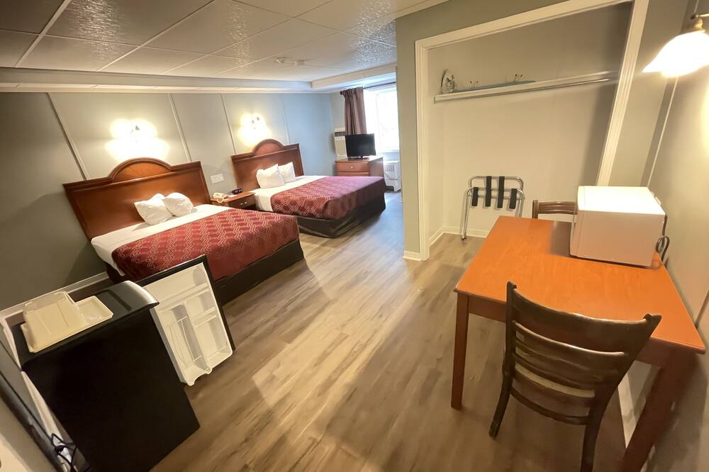 スーパー  8 バイ ウィンダム ペンブローク 写真