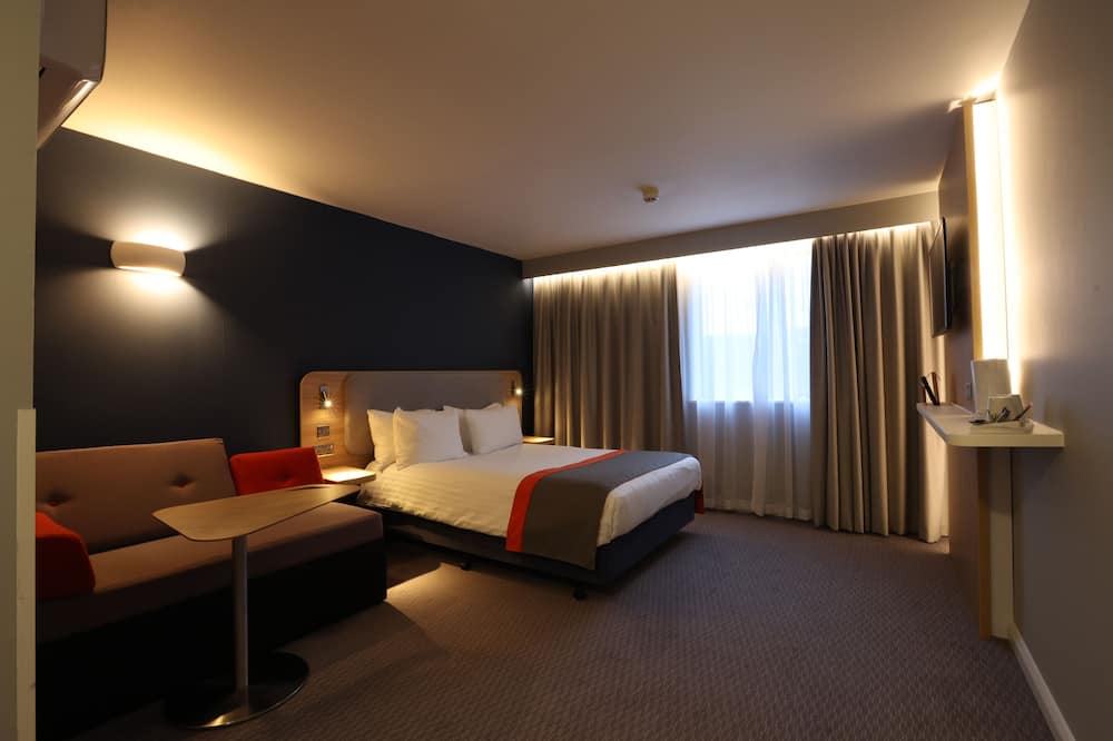 ノウズリー イン & ラウンジ 写真