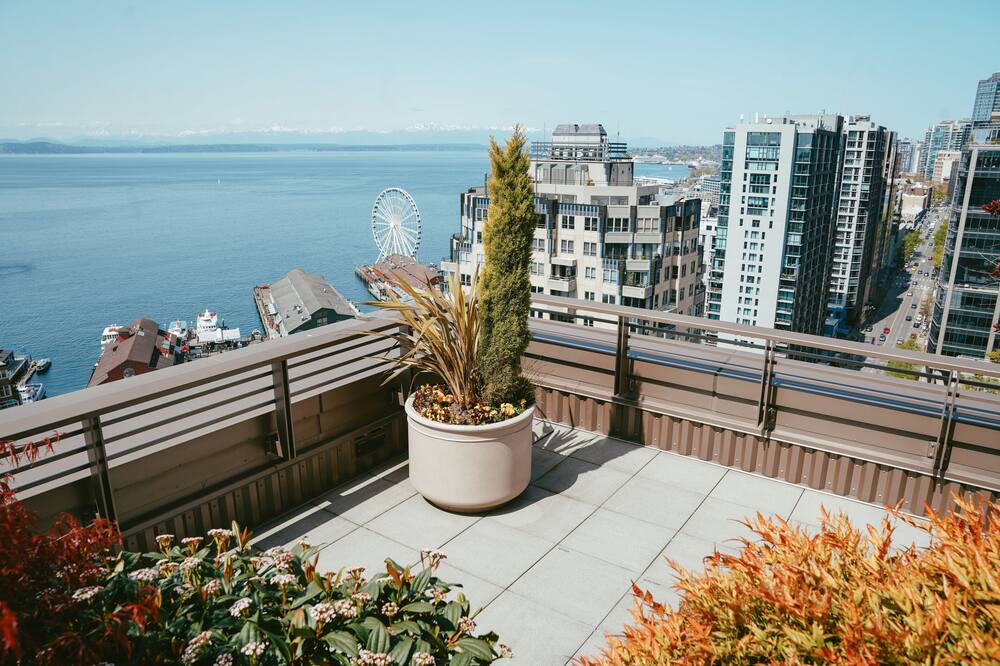 ホテル1000、LXRホテルズ＆リゾーツ 写真