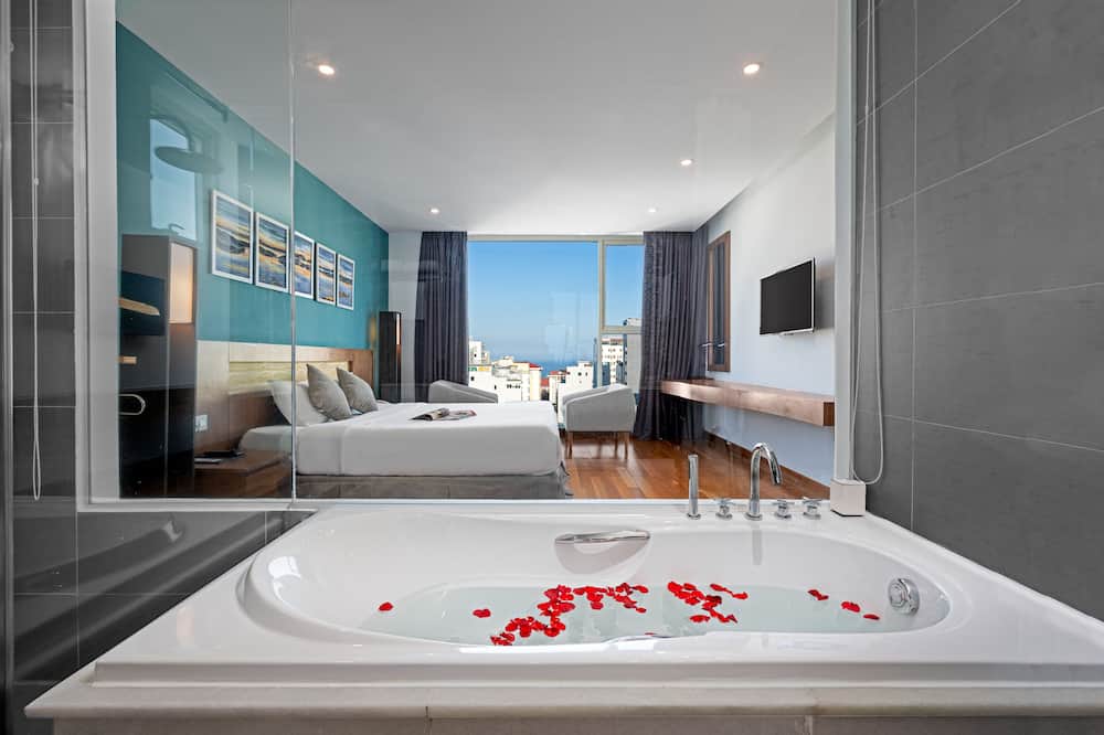 ロイヤル ロータス ホテル ダナン 写真