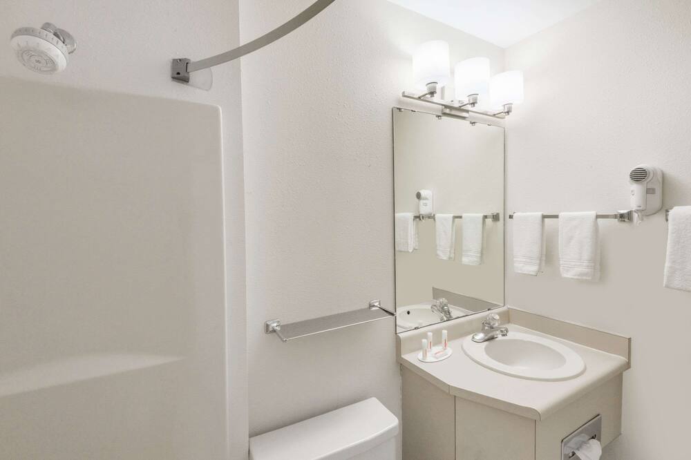 デイズ イン バイ ウィンダム アシュランド 写真