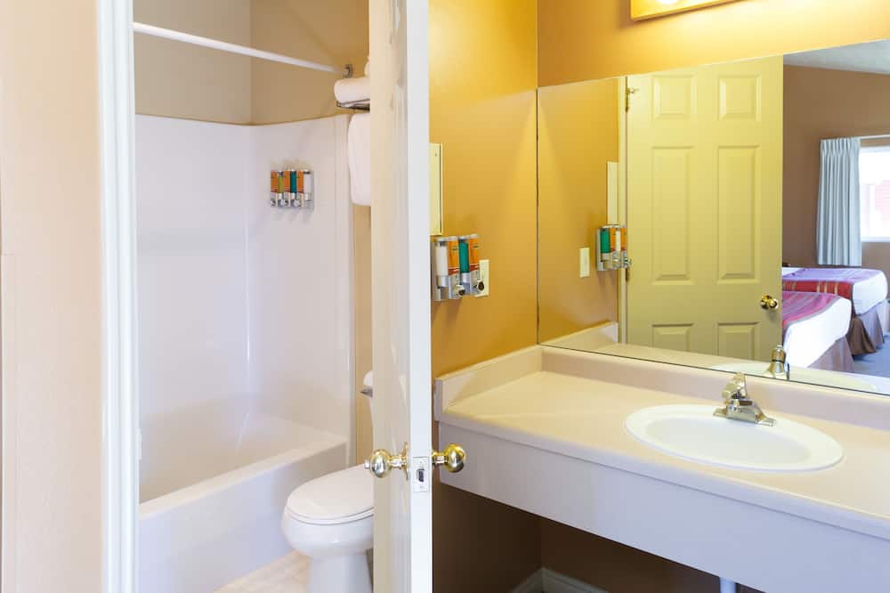 ヘッドウォーターズ  ロッジ & キャビンズ アット フラグ ランチ 写真