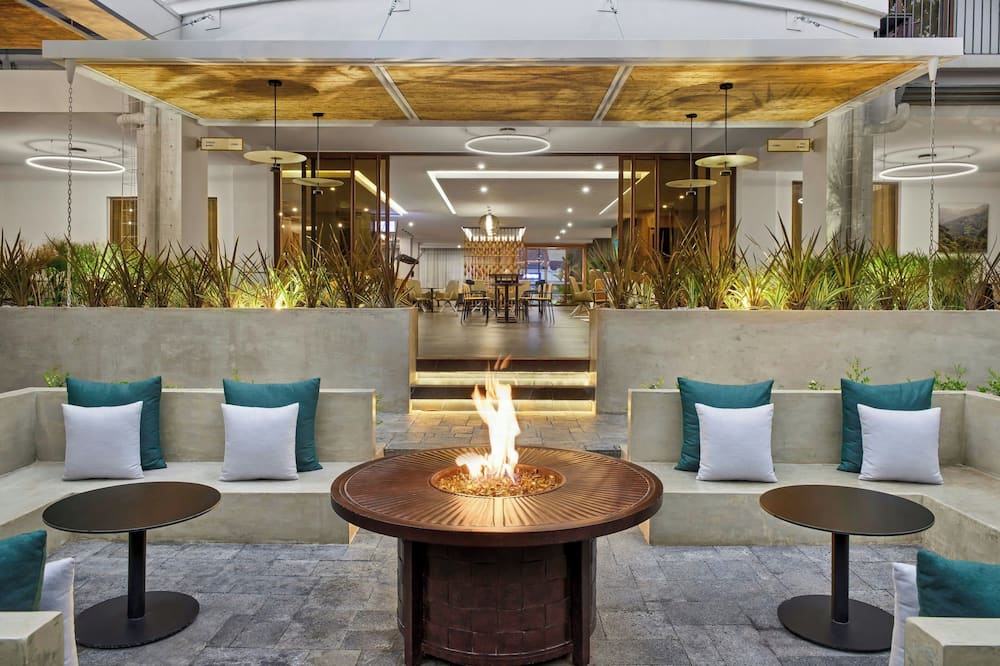 Courtyard by Marriott San Jose Escazu 写真