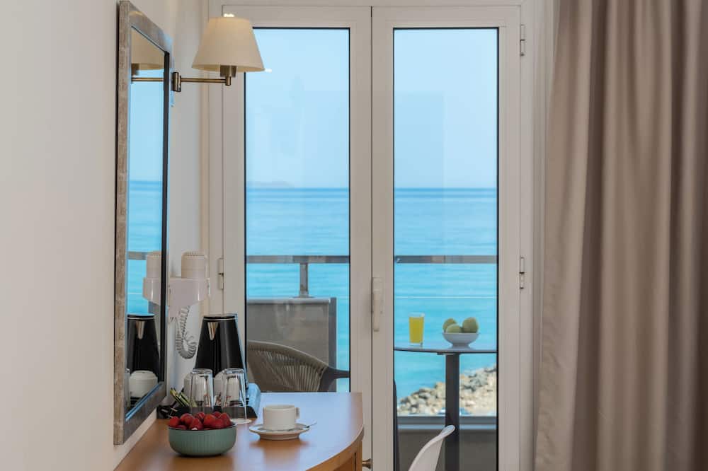 テミス ビーチ ホテル 写真