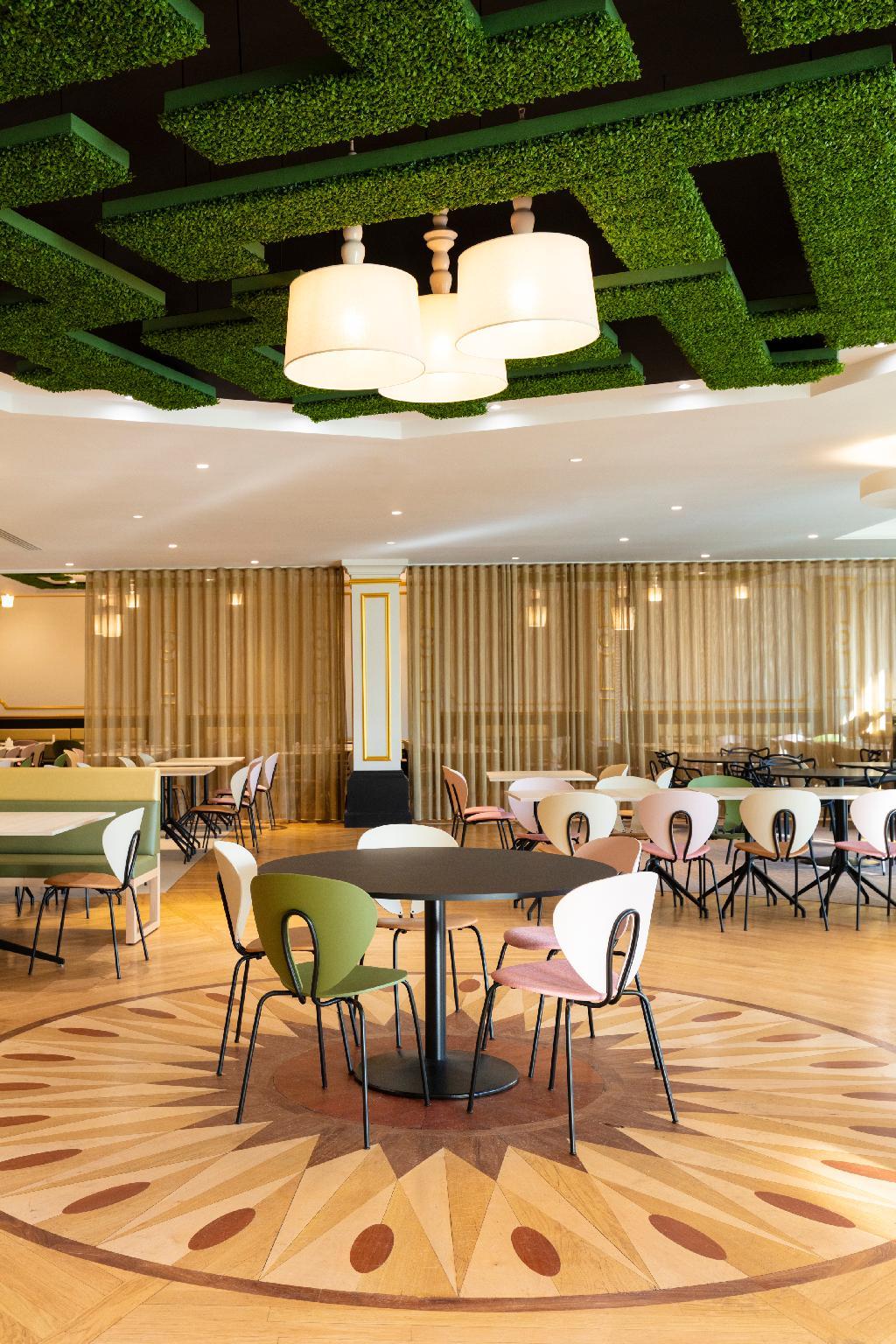 ドリーム キャッスル ホテル 写真