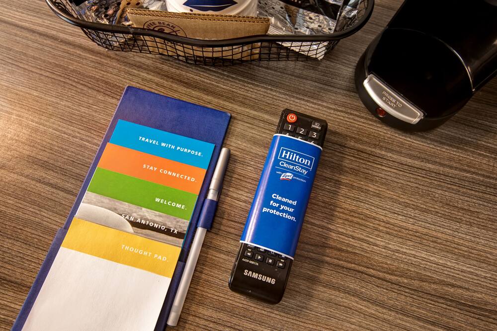 ハンプトン イン & スイーツ ジャクソン 写真