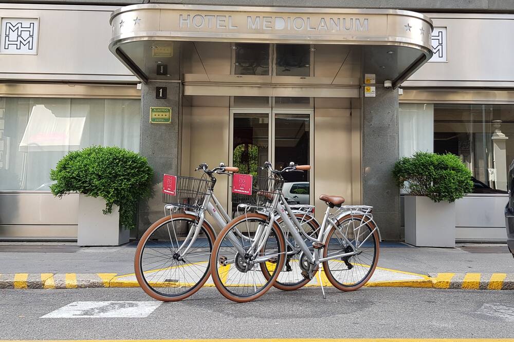 メディオラウム ミラノ 写真