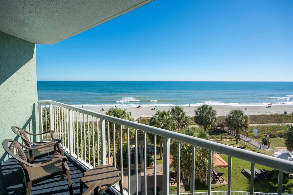 ザ ストランド ア ブティック リゾート 写真