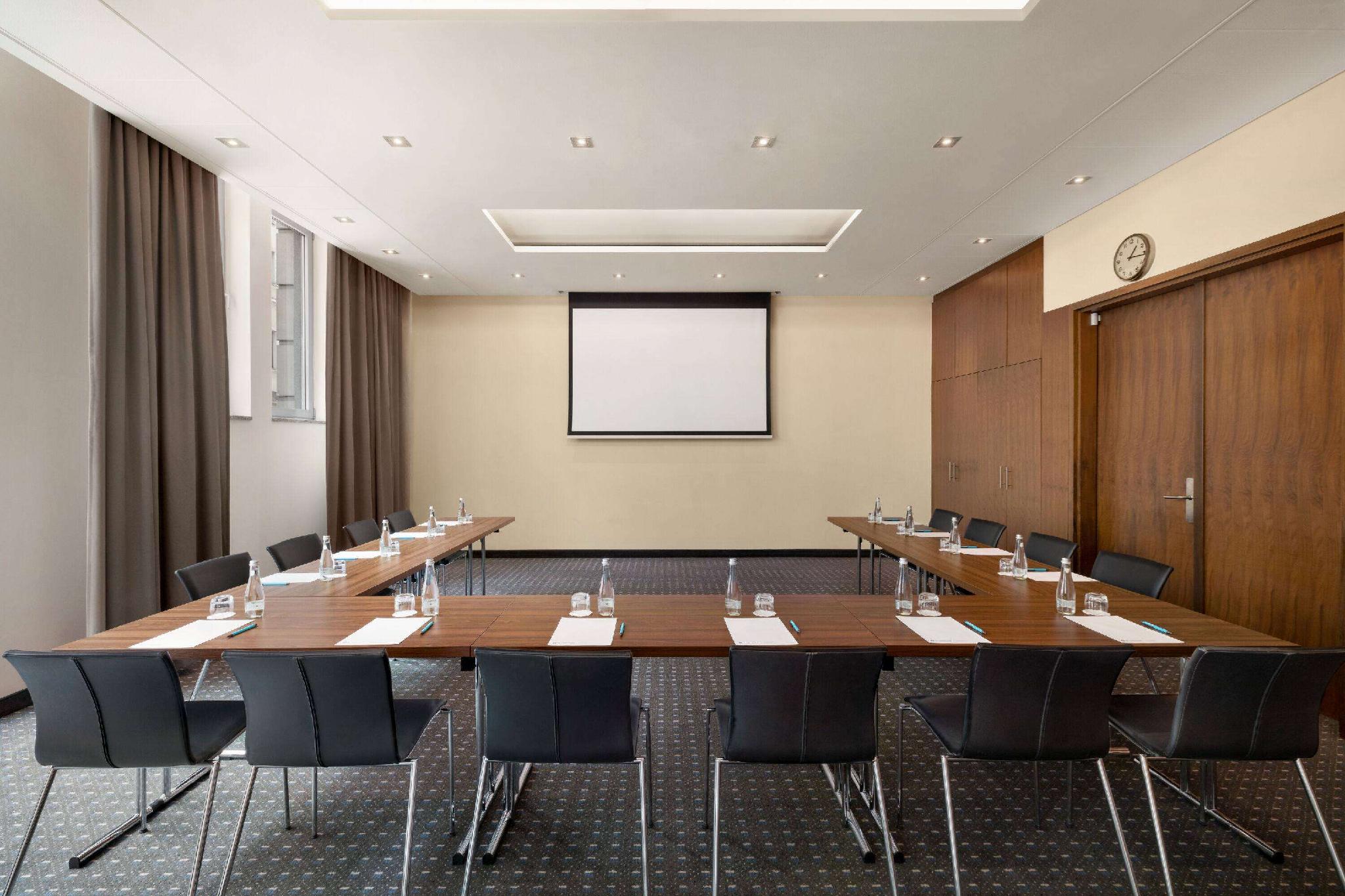 ウィンダム ヴロツワフ オールド タウン 写真