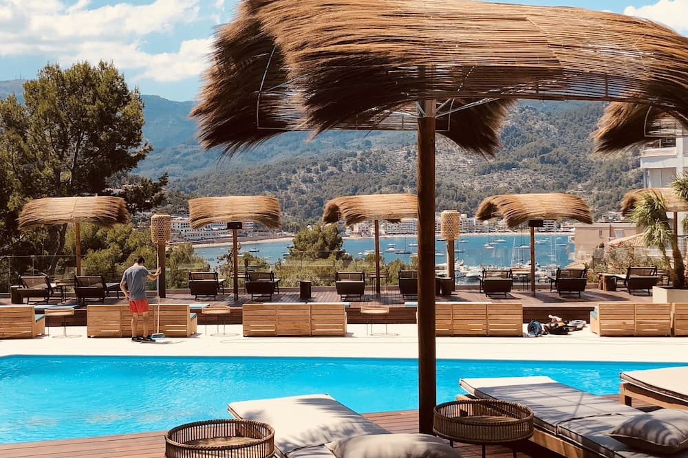Bikini Island & Mountain Port de Soller Adults only 写真