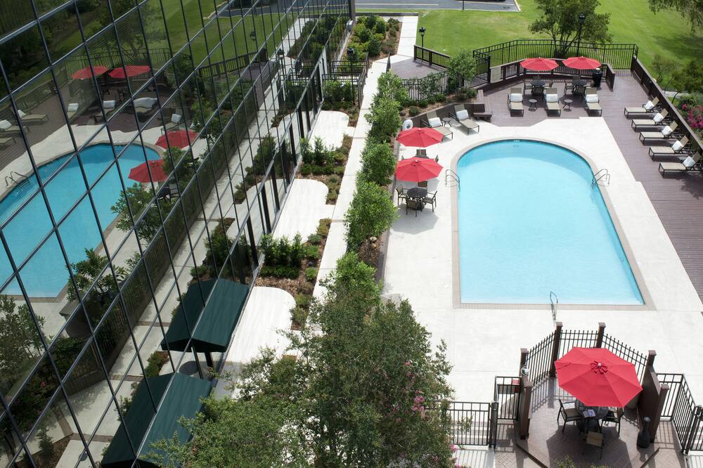 DoubleTree by Hilton Lafayette 写真