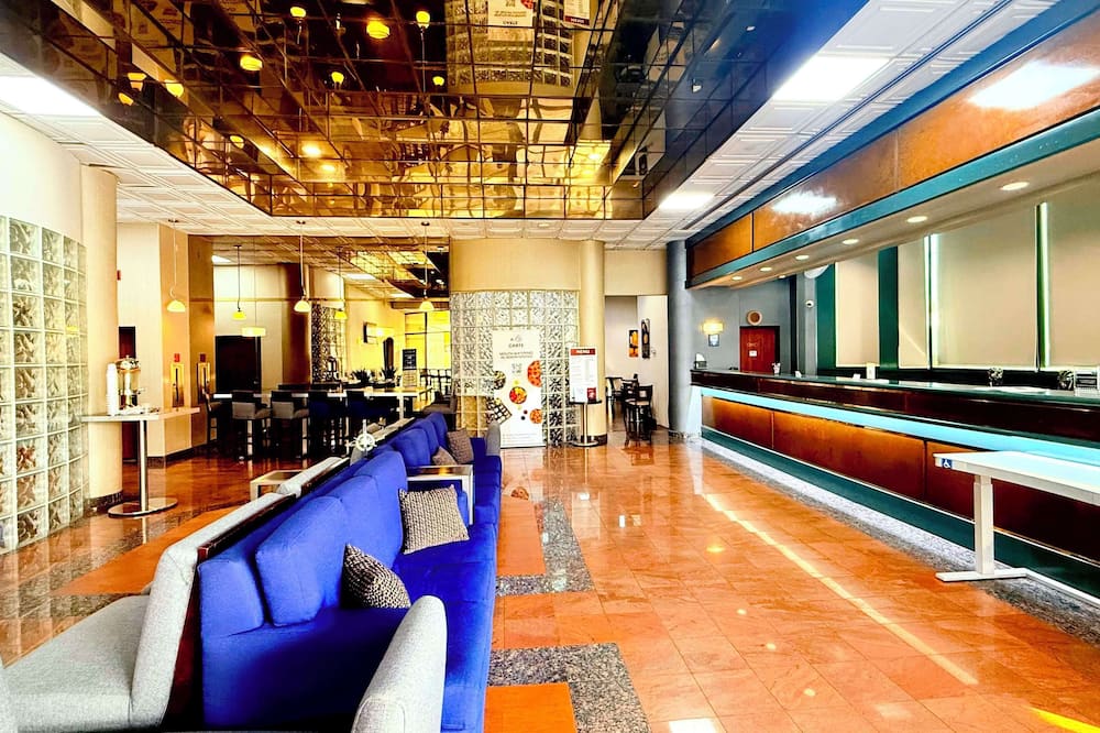 ベストウェスタンプラス スイーツホテル ロサンゼルス LAX エアポート 写真