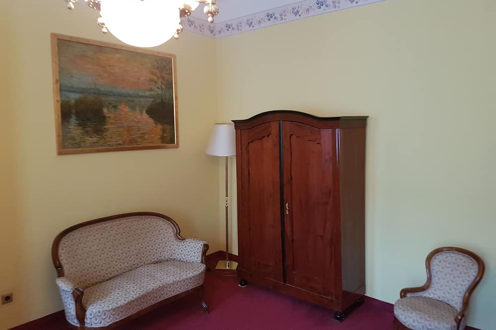 ホテル&アパートメンツ ローゼンスタイナー 写真