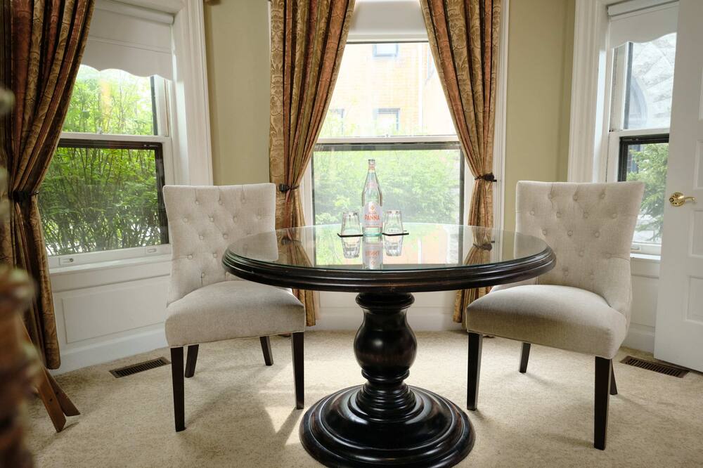 フェリーストリートのイン 写真