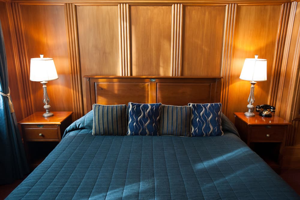 The County Hotel 写真