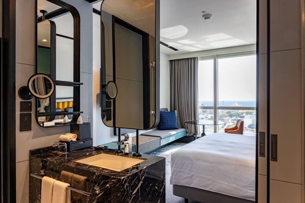 コートヤード バイ マリオット コロンボ 写真