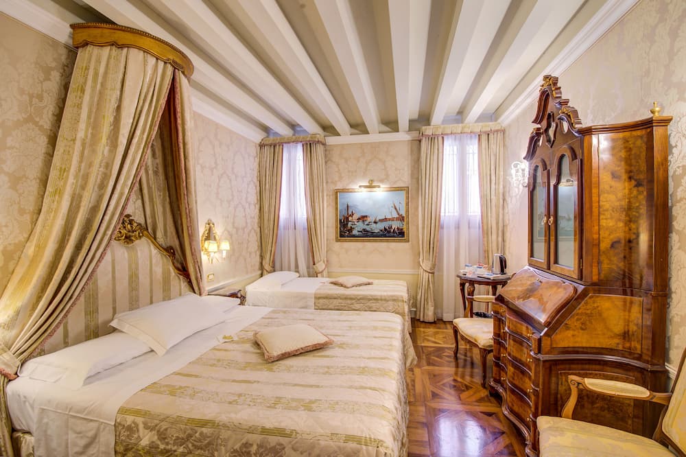 カナル グランデ ホテル 写真