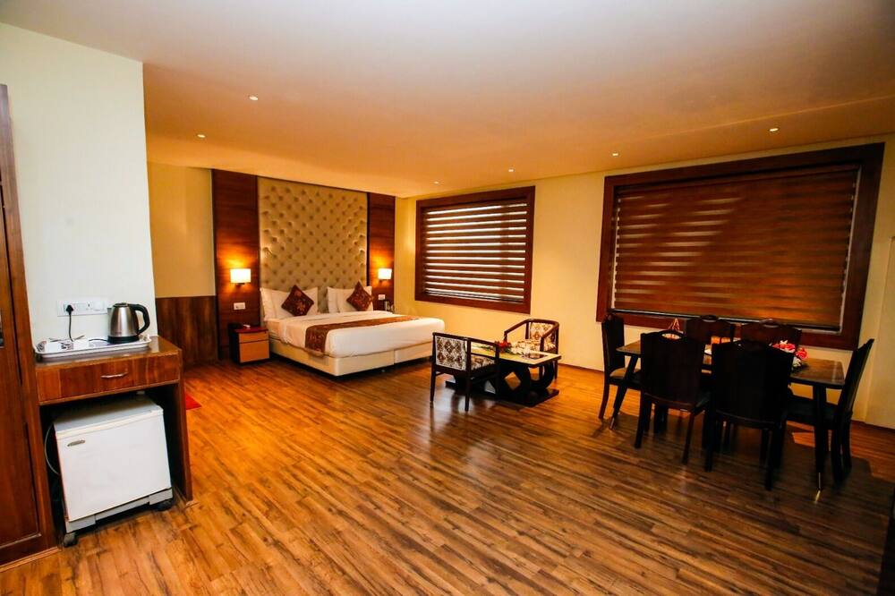 ホテル ザ レジデンシー 写真