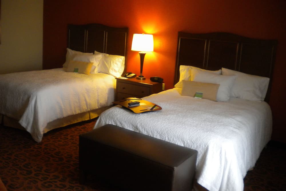 ハンプトン イン&スイーツ シンシナティ アップタウン ユニバーシティ エリア 写真