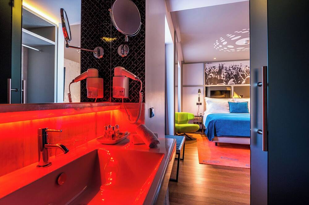 ペスターナ CR7 リスボア 写真