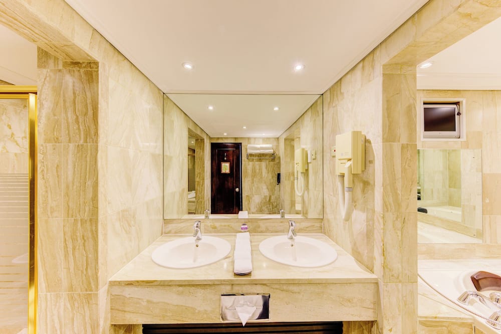 シナモン レイクサイド ホテル 写真