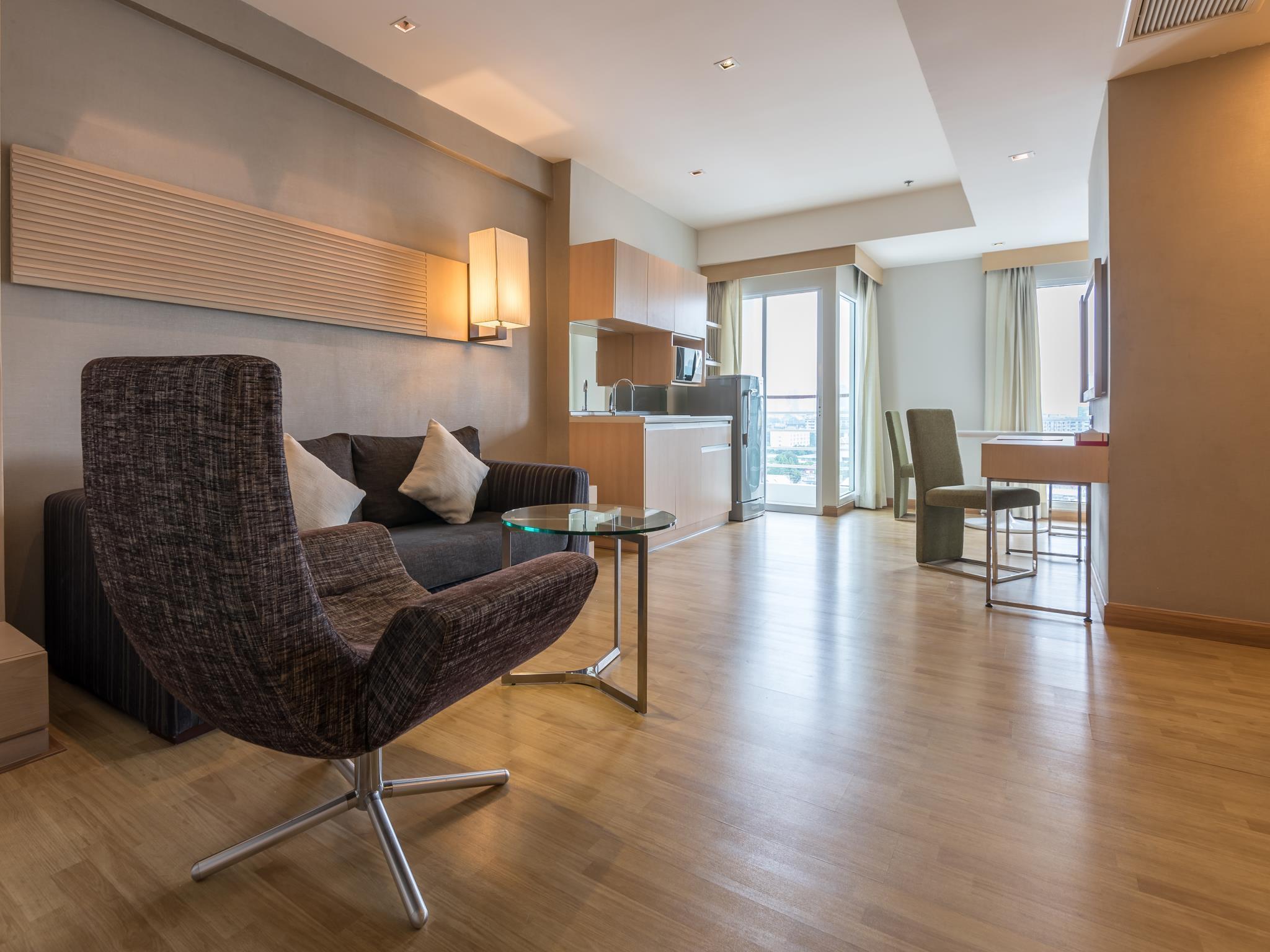 ハイ レジデンス 写真