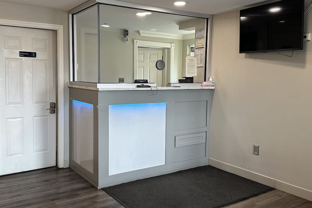 アンティオック クォーターズ イン アンド スイーツ 写真