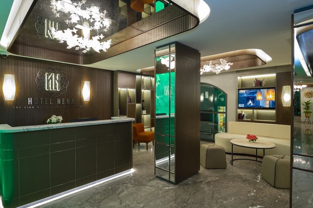 ホテル ネナ 写真