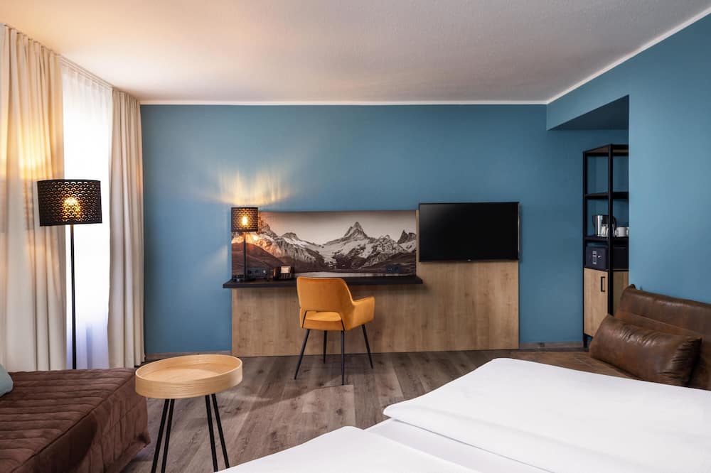 メルキュール ホテル ミュンヘン ノイパーラッハ ズート 写真