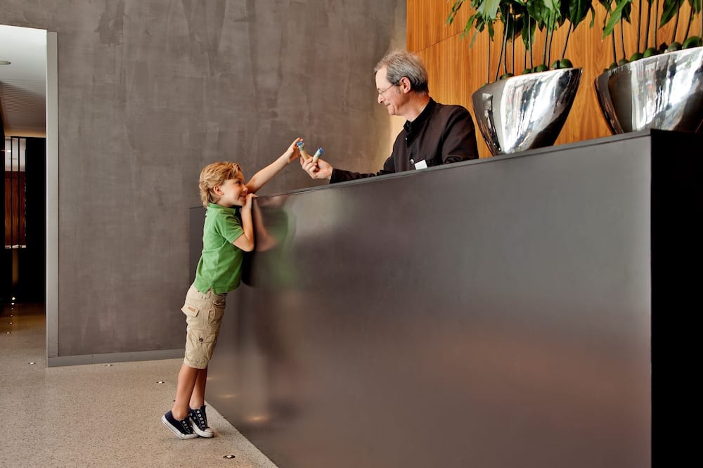 アルティス プライム ホテル 写真