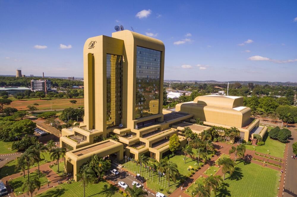 レインボー タワーズ ホテル アンド カンファレンス センター 写真