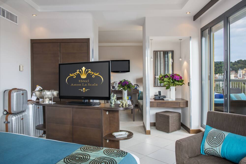 ホテル アストン ラ スカラ 写真