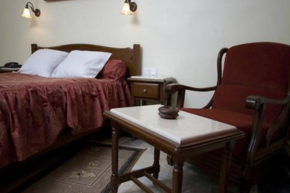 ホテル ハイドラ 写真