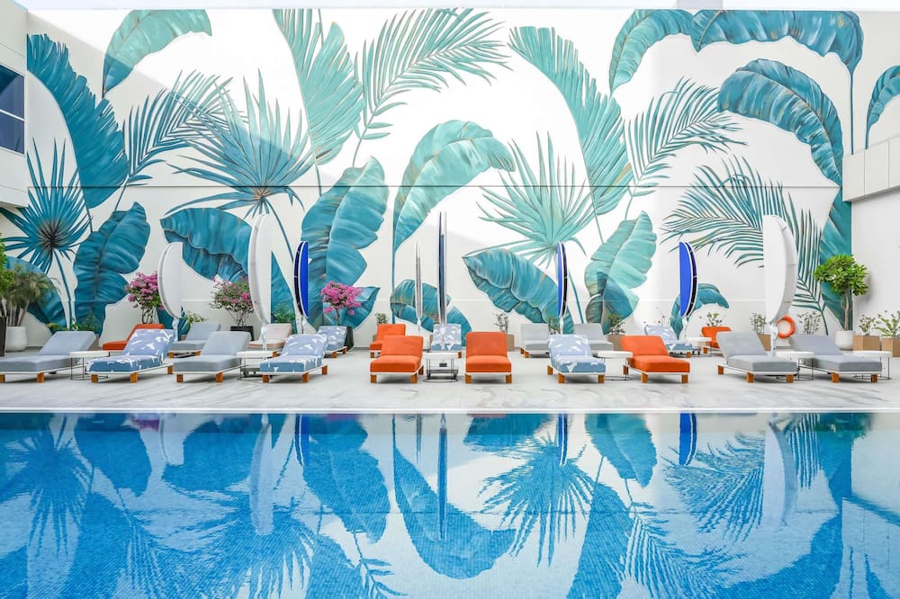 ノボテル ドバイ ワールド トレード センター 写真