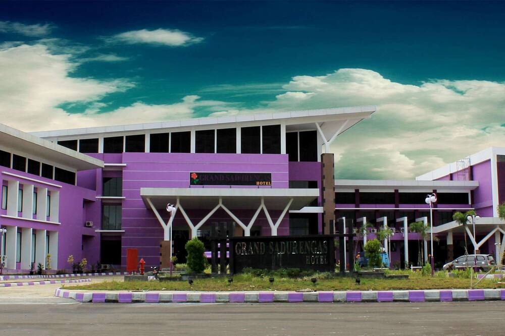 Kyriad Sadurengas Paser 写真