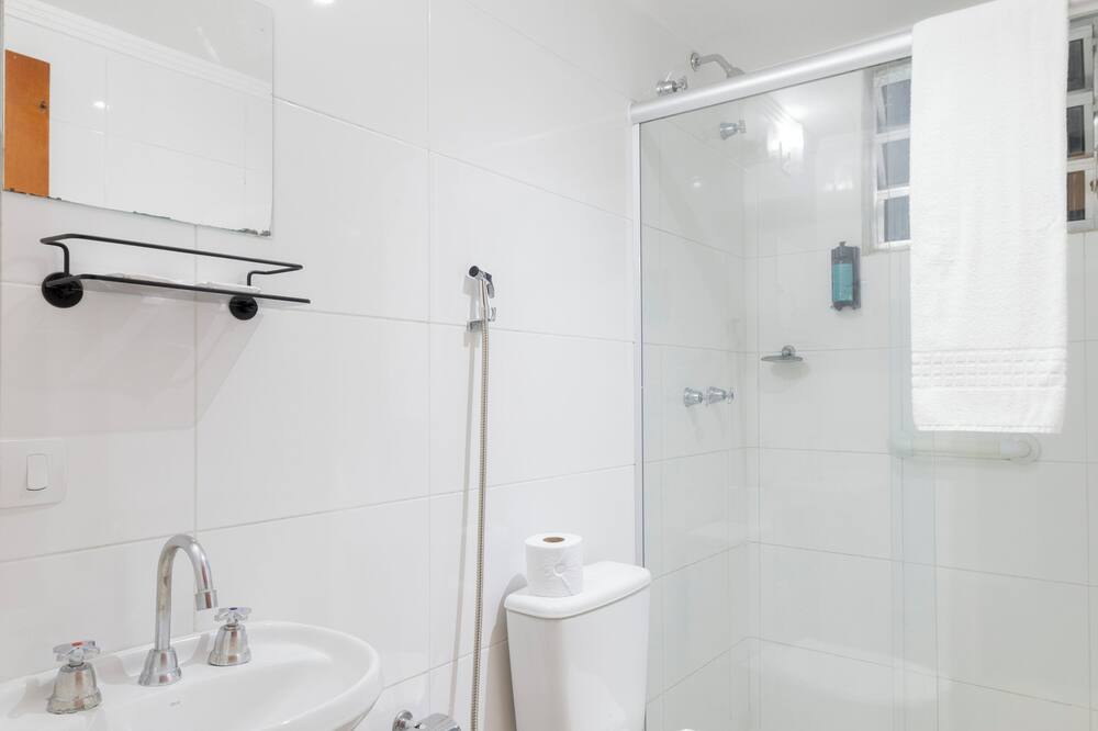 カーディム プラザ ホテル 写真