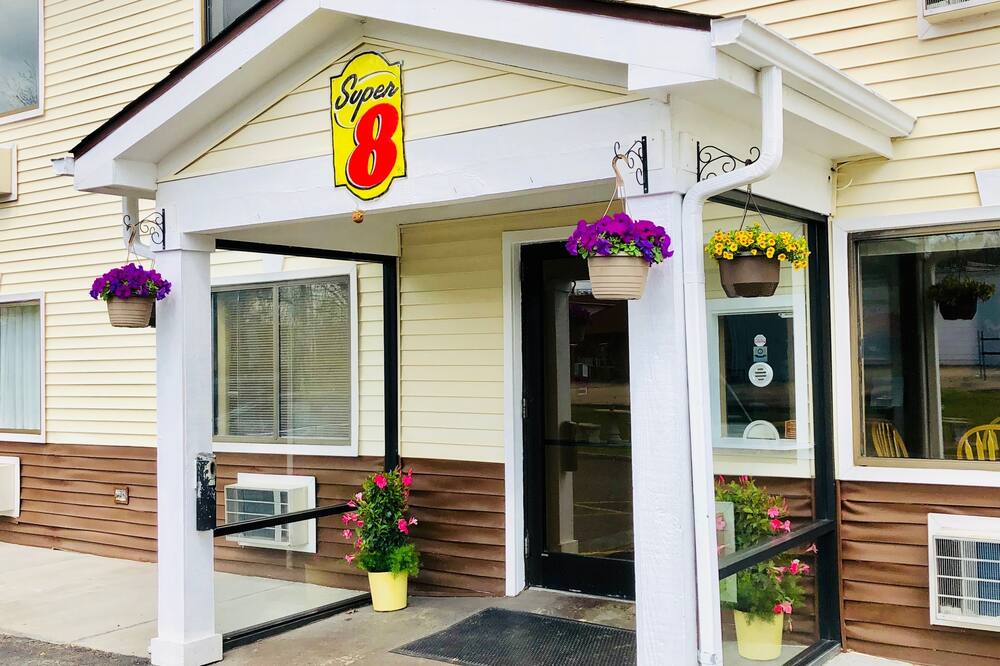 スーパー 8 バイ ウィンダム ラドクリフ フォート ノックス エリア 写真