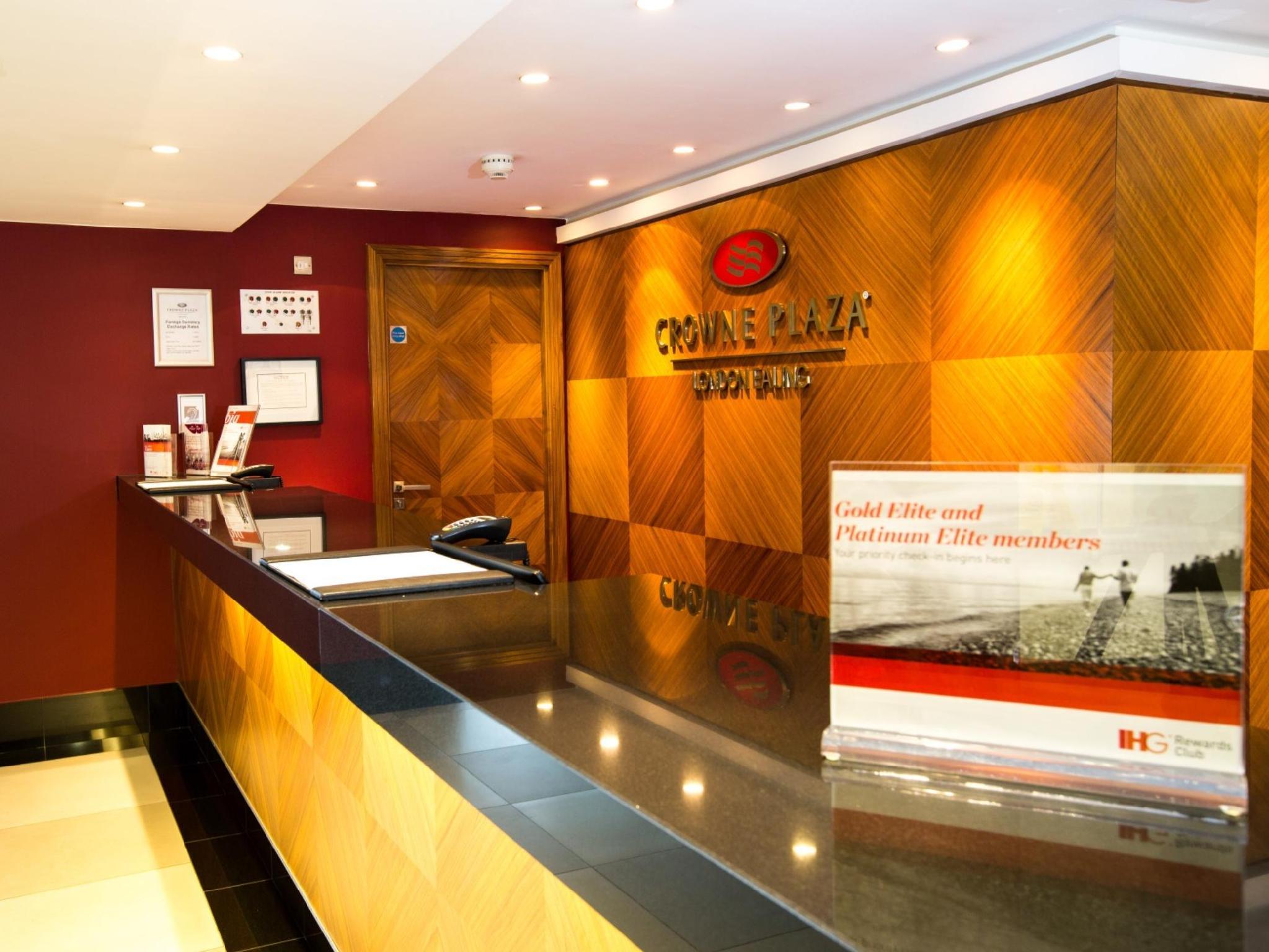 クラウンプラザ ロンドン イーリング バイ IHG 写真