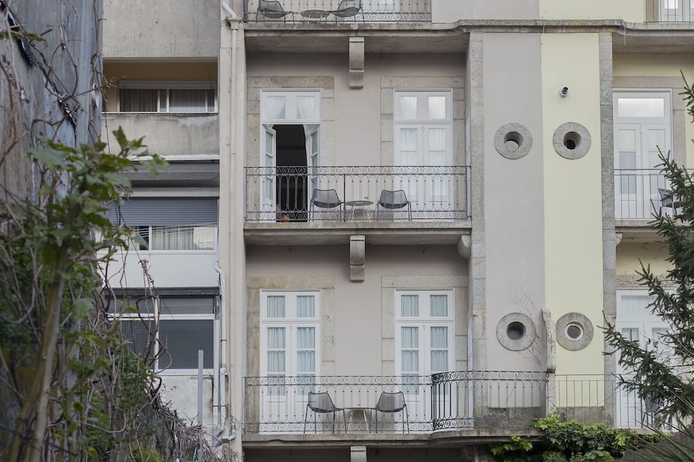 ローザ エ タウ タウンハウス 写真